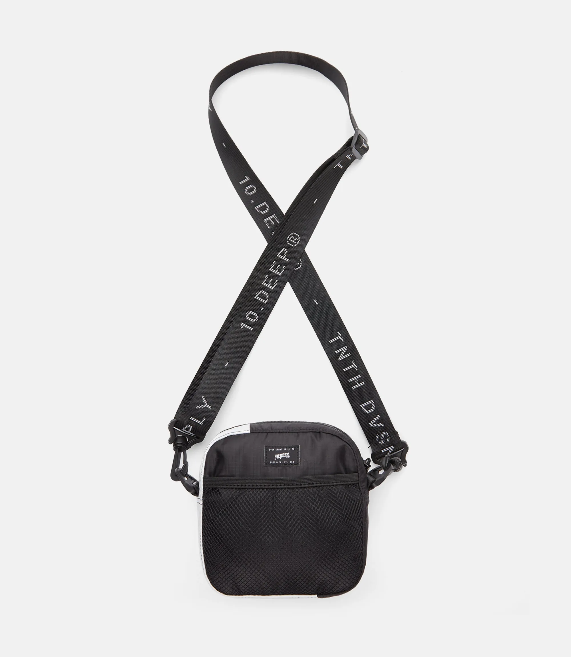 10Deep - Tao Satchel, Black
