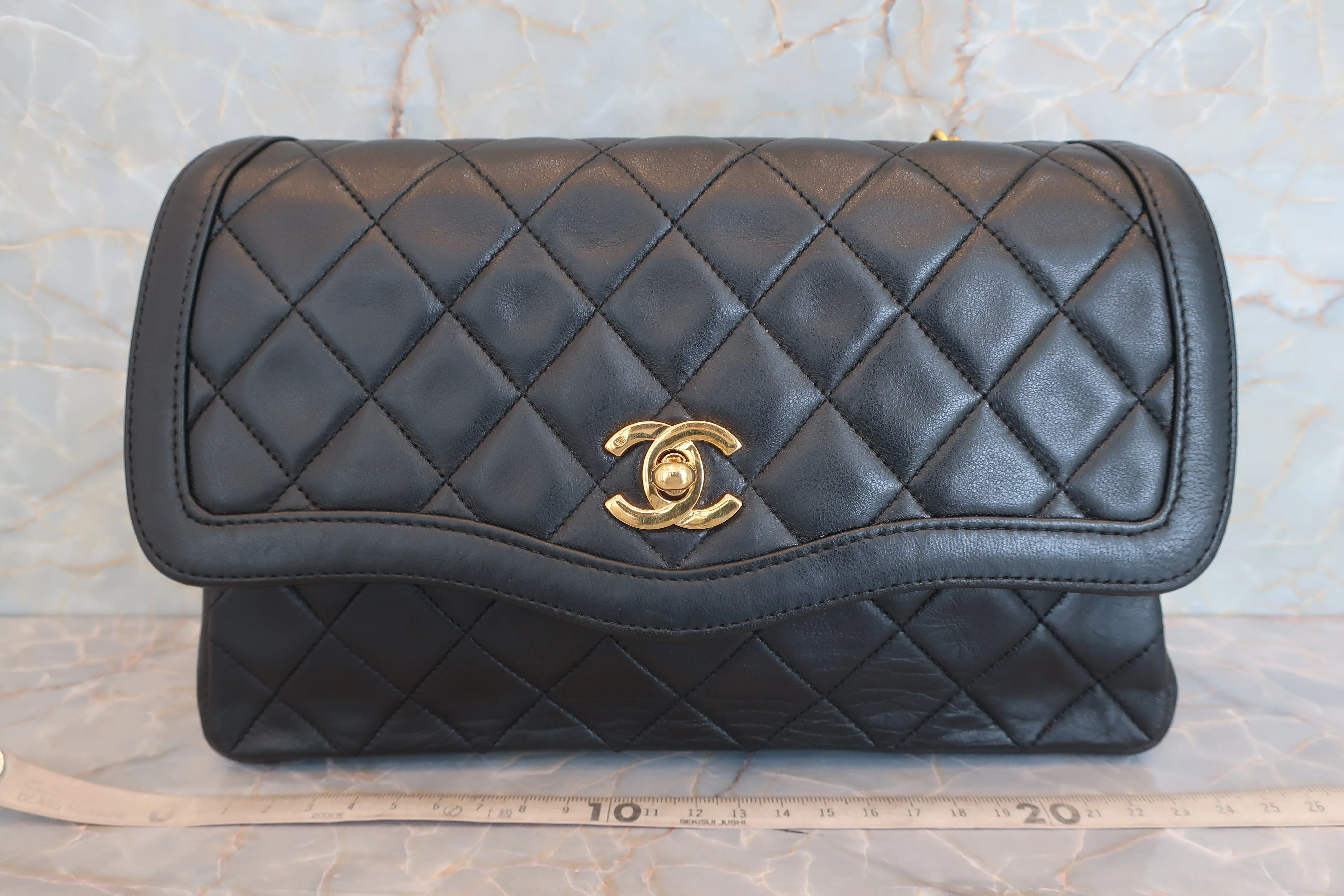 CHANEL/シャネル マトラッセWフラップWチェーンショルダーバッグ ラムスキン ブラック/ゴールド金具 ショルダーバッグ 600080039
